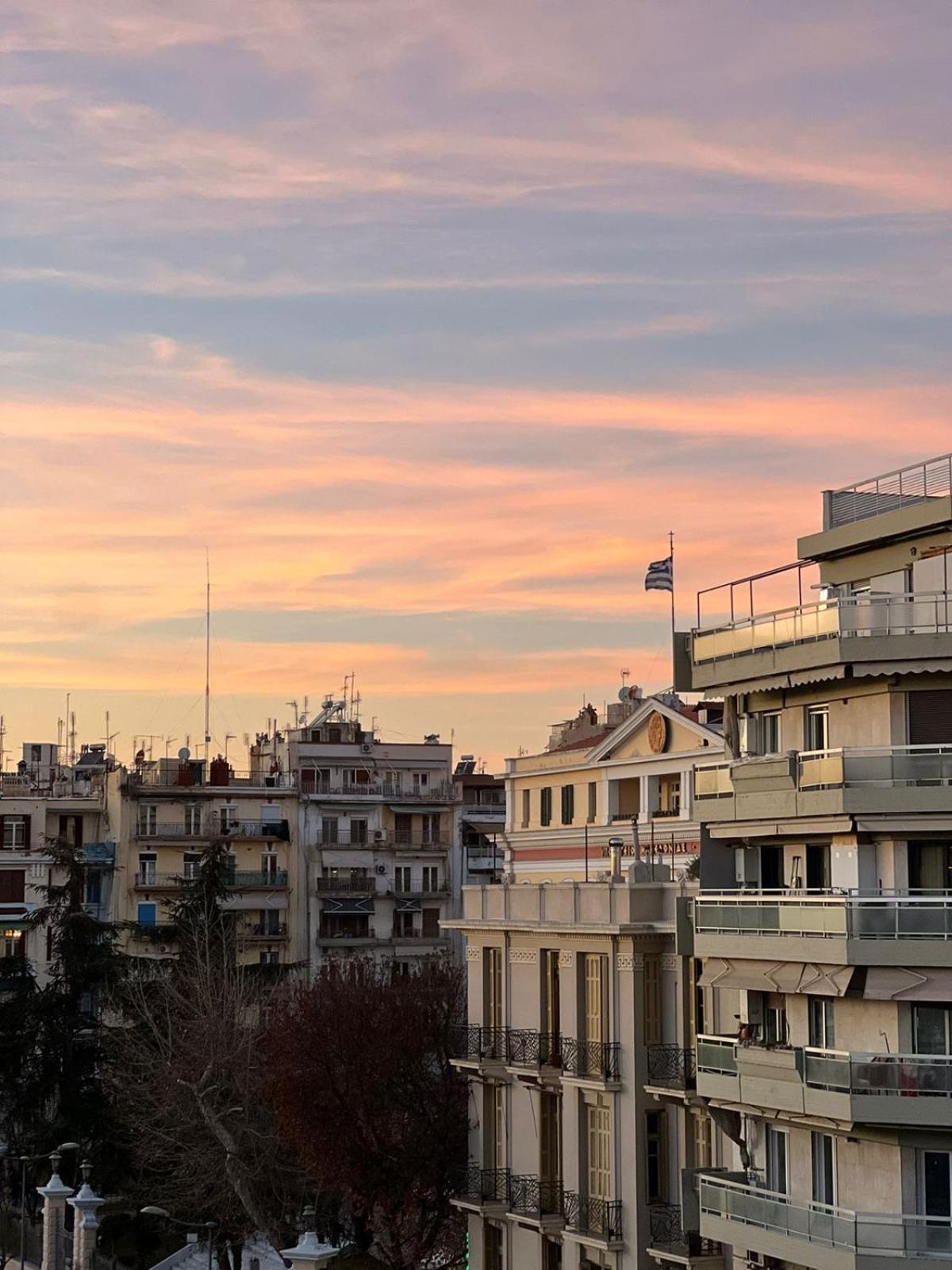 72 Ad Suites Thessalonique Extérieur photo